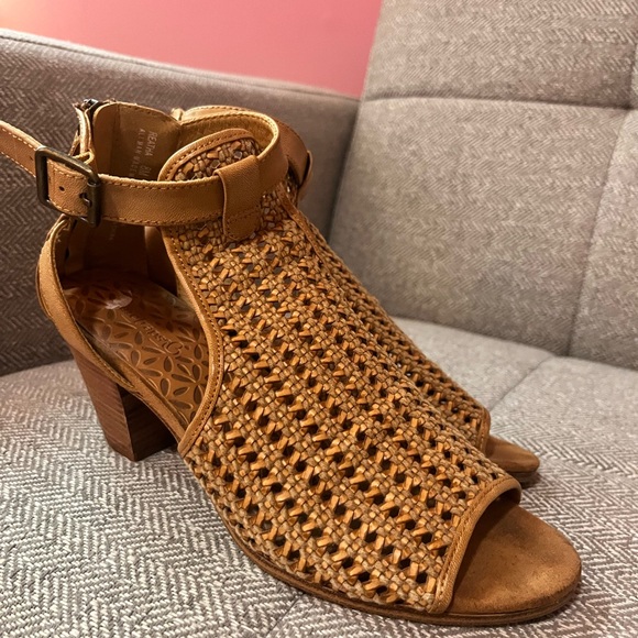 Baretraps Reatha Woven Open Mesh Heeled Peep Toe Zip Ankle Strap Sandals - Picture 8 of 13